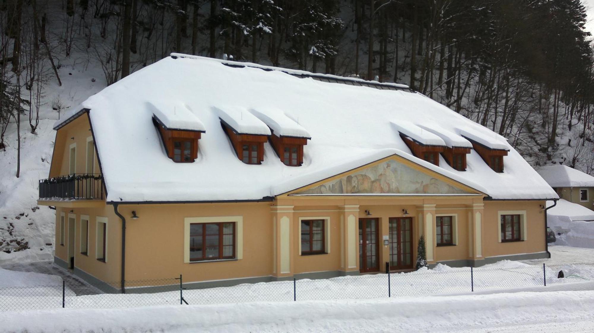 Apartmány Weissov Dom Banská Štiavnica Exterior foto
