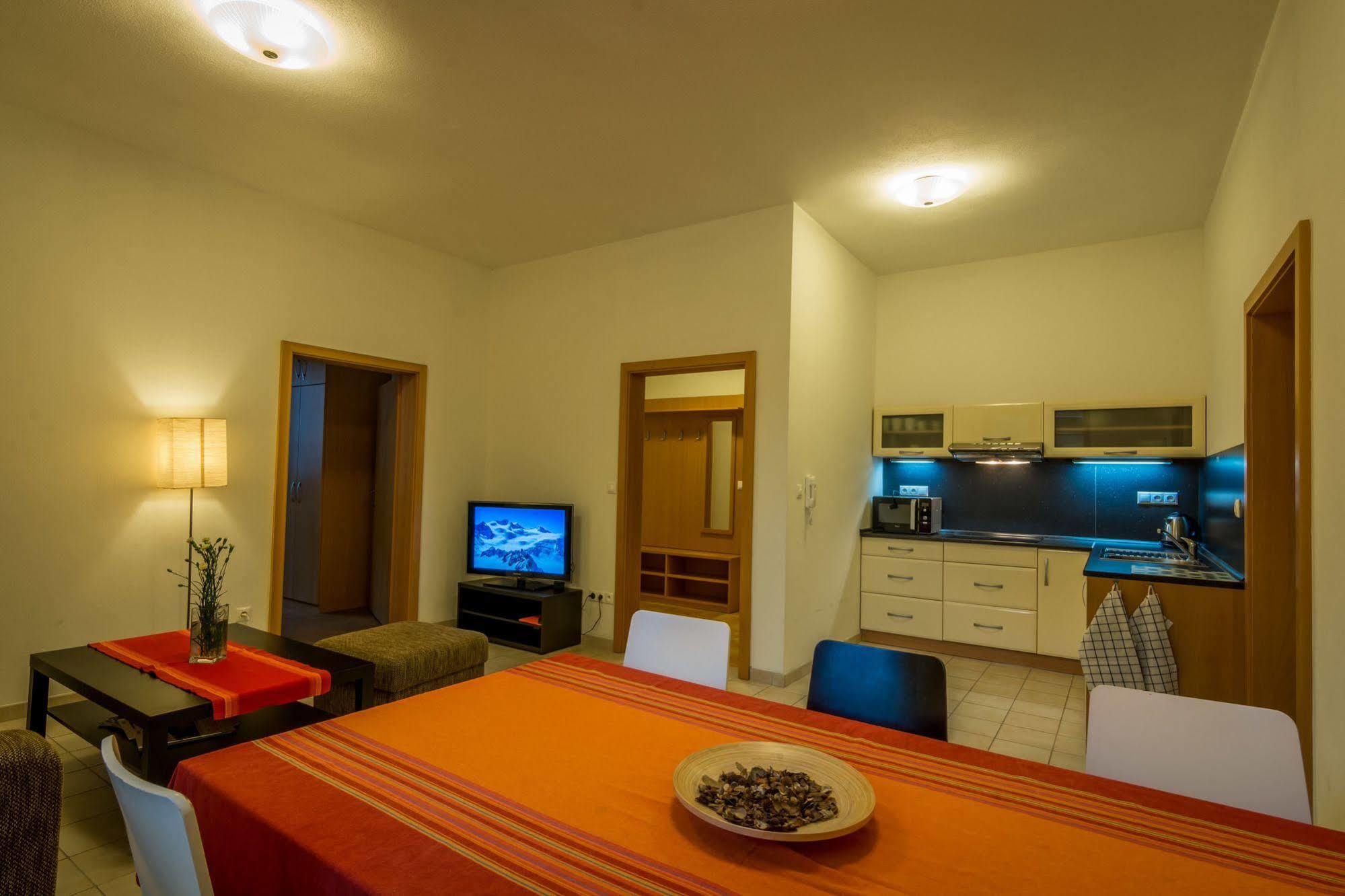 Apartmány Weissov Dom Banská Štiavnica Exterior foto